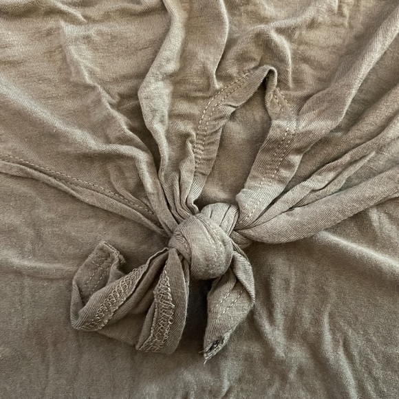 Cute Tank Top - Picture 3 of 4